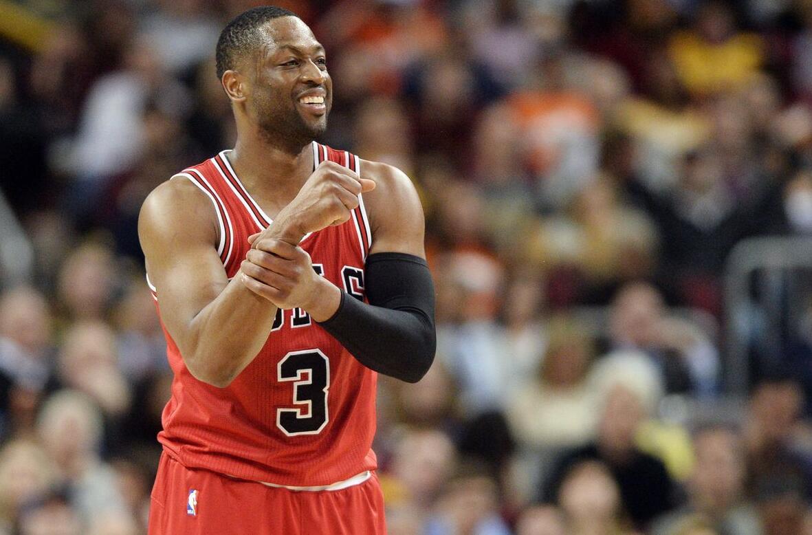 尤文官方：弗拉霍维奇左长收肌肌肉肌腱交界处严重损伤（尤文官宣：弗拉霍维奇左侧长收肌肌肉肌腱交界处重度受伤）