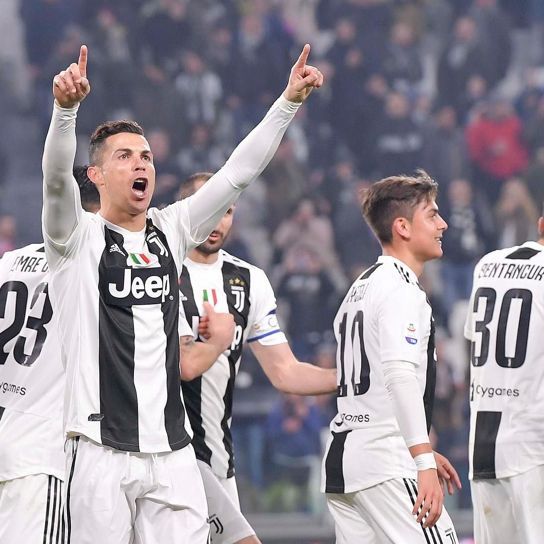 达万庆祝足协杯夺冠：我无比开心能实现这个将永存于心的梦想（达万欢庆足协杯加冕：实现一生难忘的梦想让我无比欣喜）