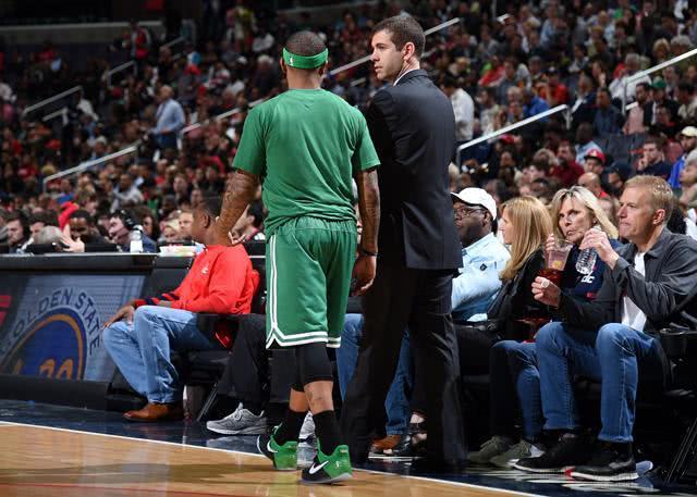 米兰14轮意甲被判5点球，与乌迪内斯并列最多（意甲14轮战罢，米兰获判5次点球，与乌迪内斯并列第一）