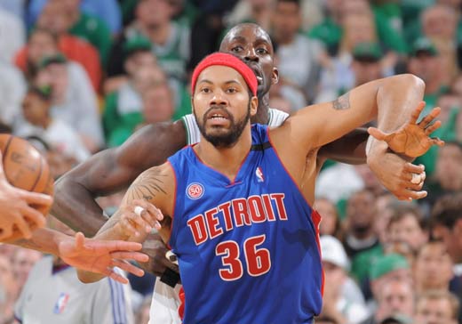 广岛前锋：亚冠与J联赛在身体对抗、速度等方面有很大区别（广岛锋将称亚冠与J联赛在对抗强度与速度等层面差异明显）