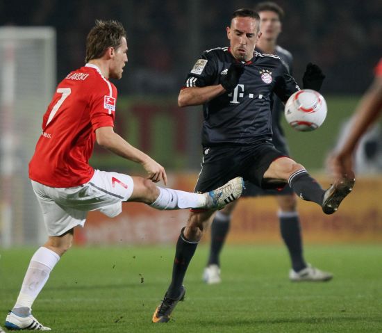 戏份减少球队反而赢球了！状元郎在魔术的位置真是太尴尬了？（戏份被压缩球队反倒取胜！状元在魔术的角色是不是很尴尬？）