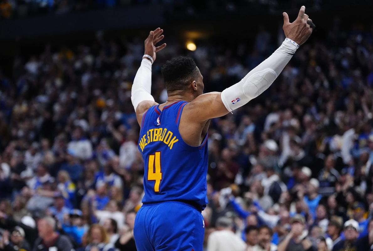 米体：国米可能在冬窗外租迪乌夫，同时从热那亚签弗伦德鲁普（米体：国米冬窗或将外租迪乌夫，并从热那亚引进弗伦德鲁普）