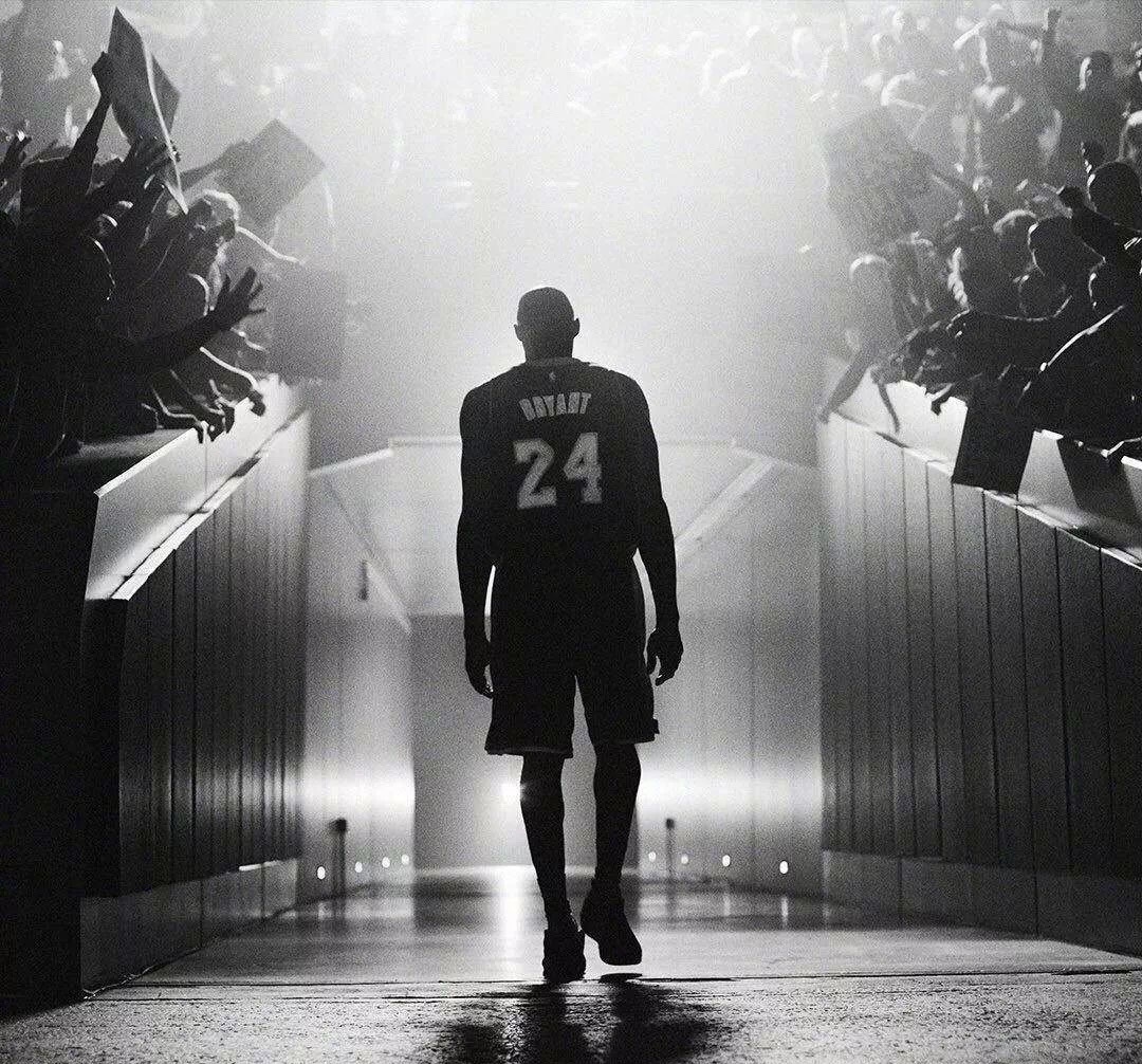 霍福德90秒3记三分精华版！化身勇士重炮 年终大战抢戏水花（90秒连中三记三分！霍福德年终大战化身重炮抢走水花风头）