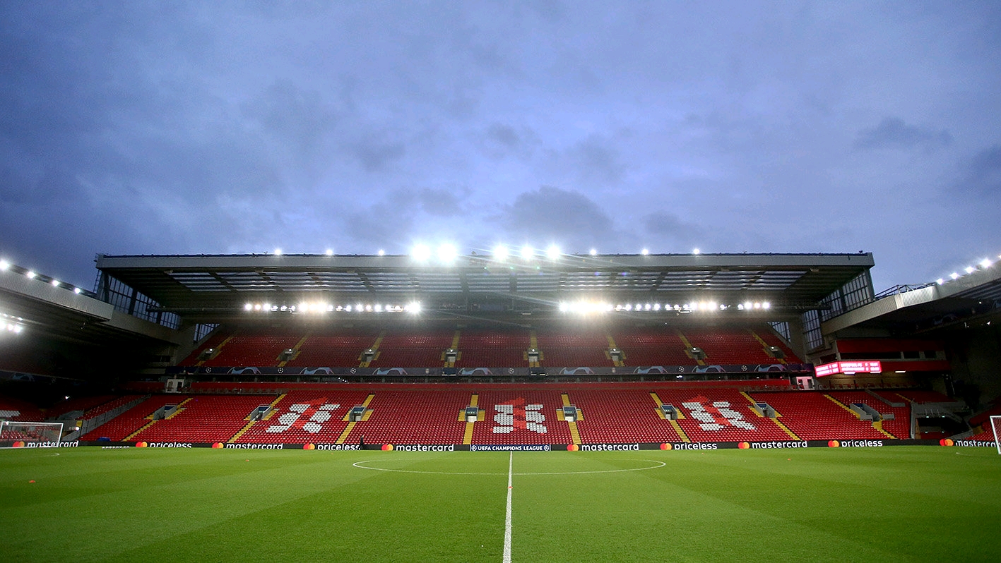 阿图什杯球员进球后跑上看台给母亲献花，后两黄变一红被罚下（阿图什杯球员破门后爬上看台向母亲献花，随即两黄变红遭罚下）