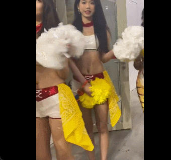 赫内斯：凯恩会在拜仁踢到2027年，在伦敦时他要靠保镖生活（赫内斯：凯恩将留在拜仁至2027年，伦敦时期需靠保镖护身）