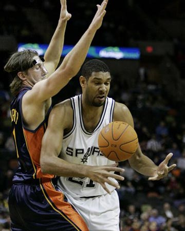 米体：因拉齐奥伤病过多，主席洛蒂托请来神父为球队祝福（米体：拉齐奥伤兵满营，主席洛蒂托邀神父为球队祈福）