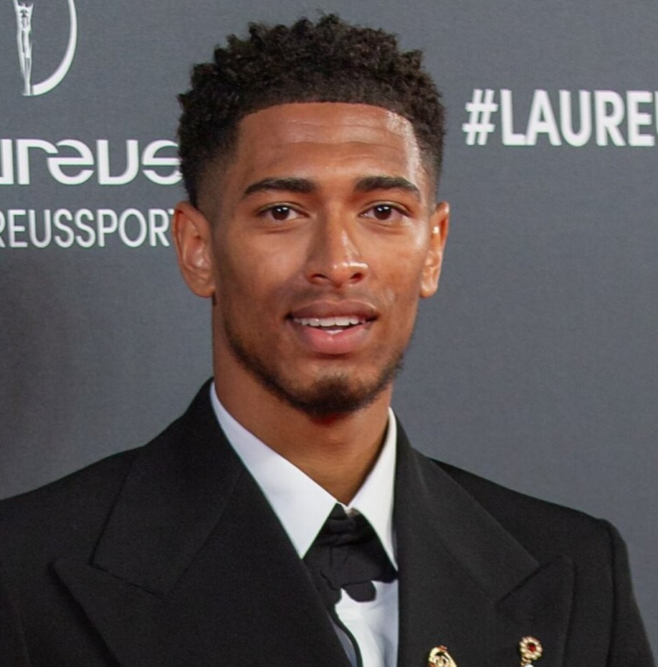 比肩詹科麦！弗拉格成为历史第四位18岁时总得分超300分的球员（与詹科麦同列！18岁即总分破300，弗拉格成史上第4人）