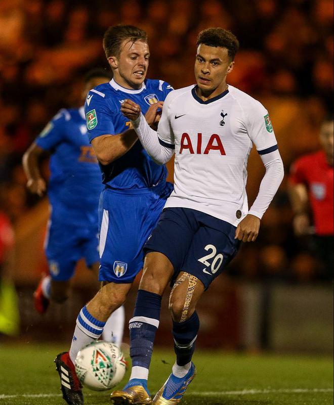 皇马客战奥林匹亚科斯：姆巴佩、维尼修斯首发，贝林厄姆替补（皇马客场对阵奥林匹亚科斯：姆巴佩、维尼修斯先发，贝林厄姆替补待命）