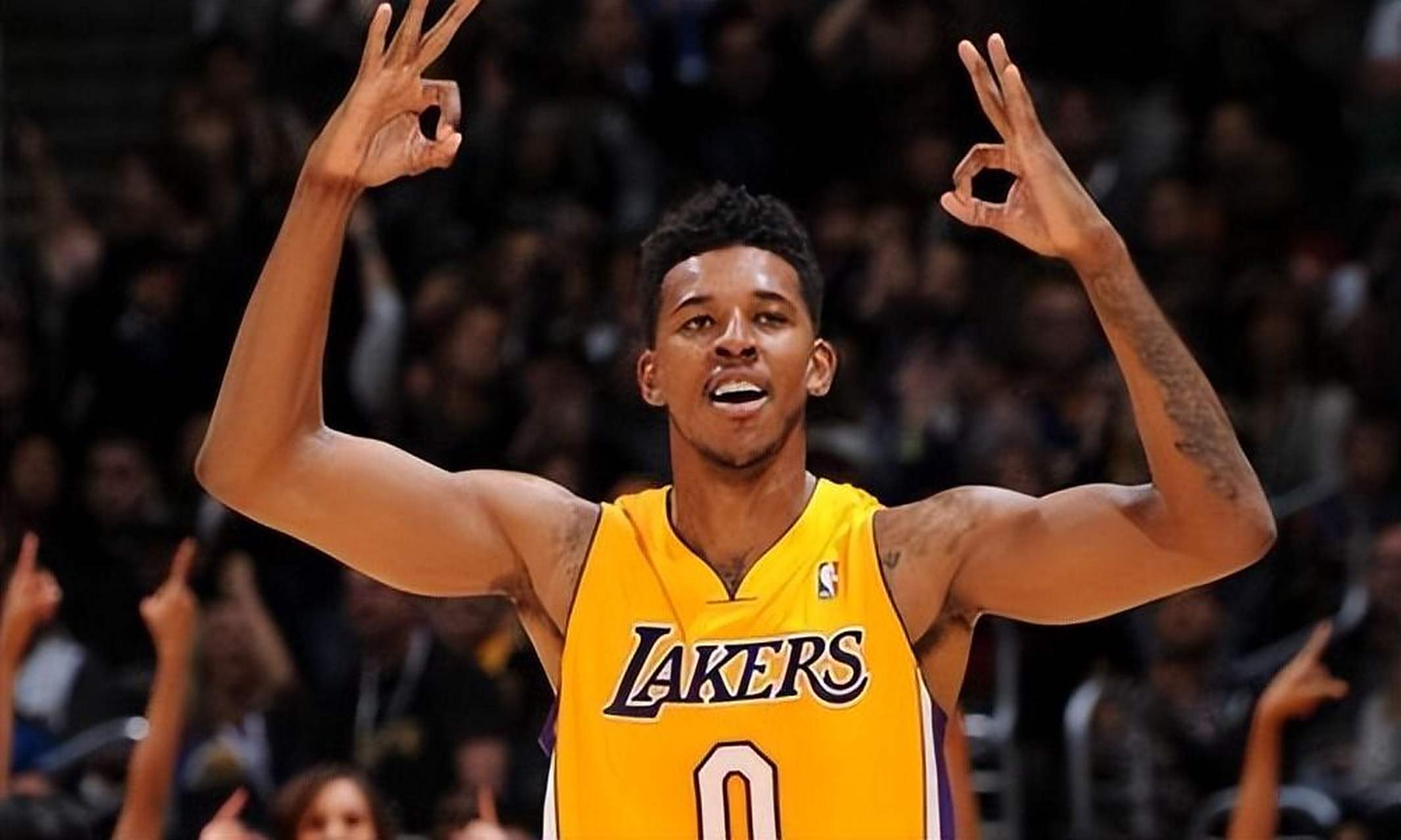 侯森：我决定不了国安守门员上限，但比我次的绝不能站在门前（侯森：国安门将上限不由我定，但水平逊于我的绝不能把守球门）