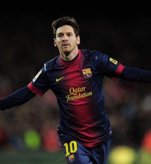 詹黑Skip：在重大的比赛中，杜兰特一贯会压制詹姆斯（詹黑Skip称：大赛里杜兰特一再压过詹姆斯）