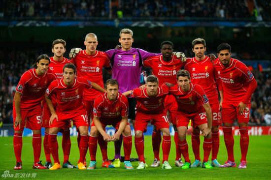 拒绝采访！詹姆斯输球直接离开球馆！3大数据登顶第一难掩失落（败阵后拒绝采访，詹姆斯径直离场，三项数据居首仍难掩失落）