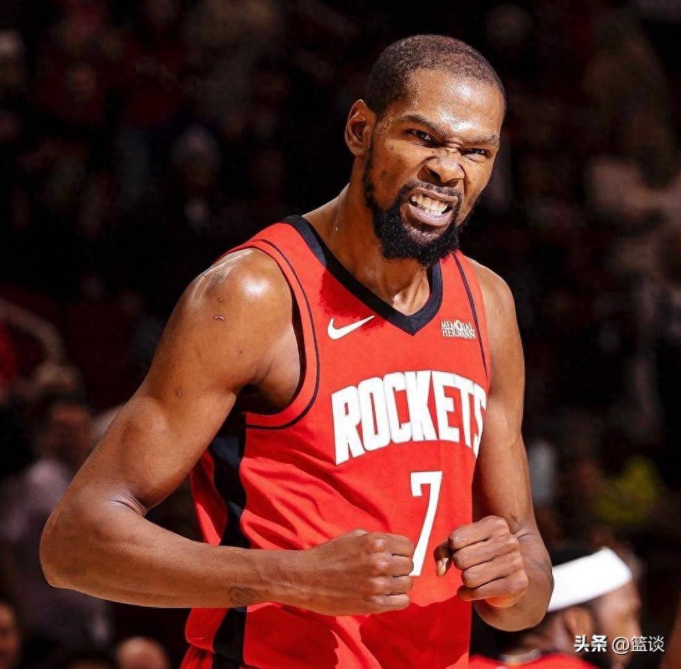 国赛奖牌+1，东职院男子手球代表队创佳绩（国赛再添一牌，东职院男手队再创佳绩）