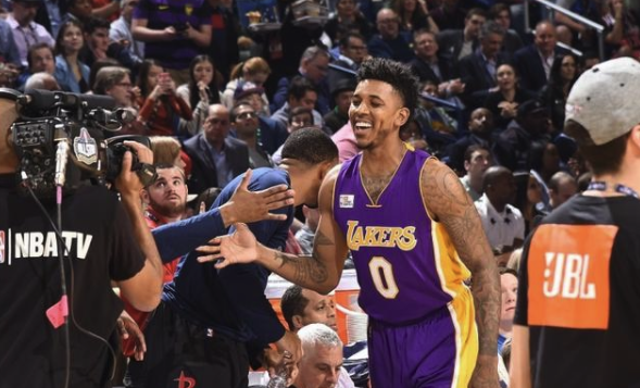 经纪人：希克过去和曼联有过谈判，米兰现在正关注他（经纪人透露：希克曾与曼联谈判，米兰正密切关注）